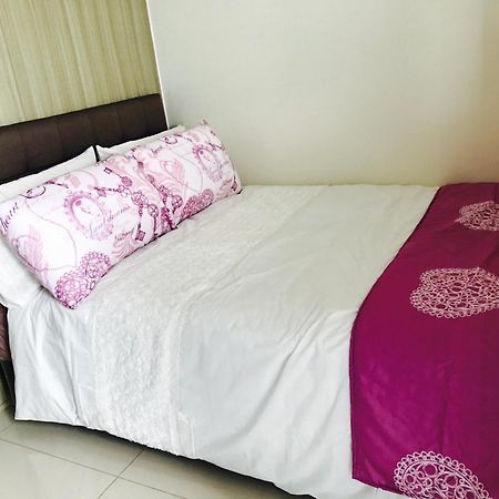 De Luxe, Standard And Studio Suites -The Breeze Residences-Close To Airport,Mall Of Asia, Us Embassy マニラ市 エクステリア 写真