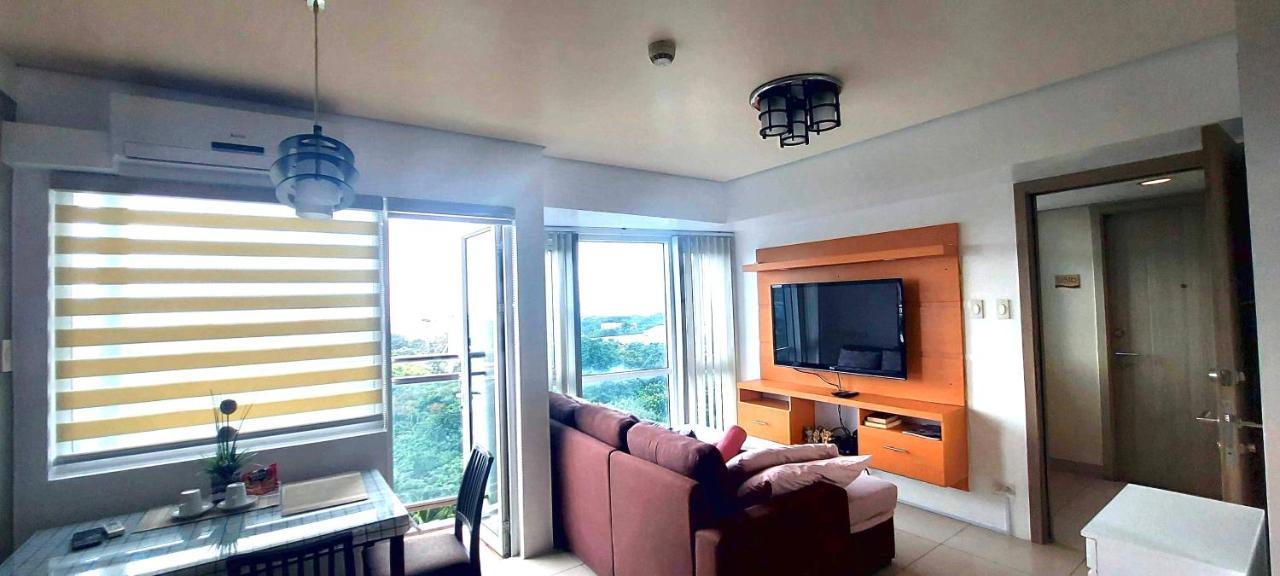 De Luxe, Standard And Studio Suites -The Breeze Residences-Close To Airport,Mall Of Asia, Us Embassy マニラ市 エクステリア 写真